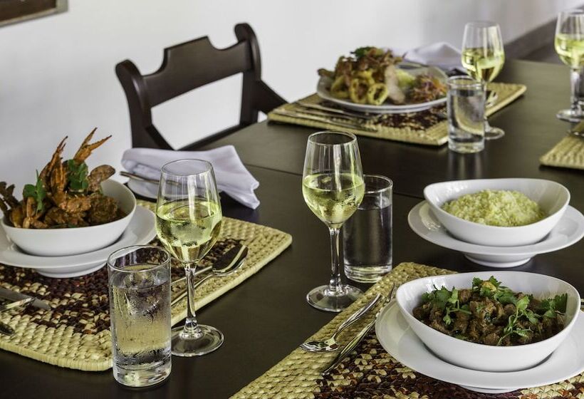 Курорт Fox Jaffna