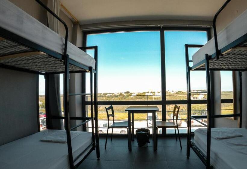 Hi Arrifana Destination Hostel