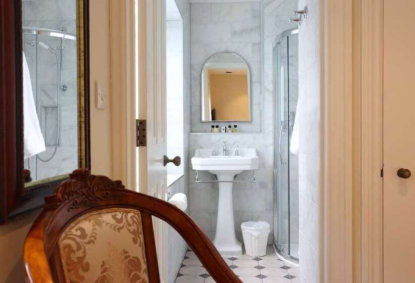 簡易ホテル Tyndall Villa Boutique B&b