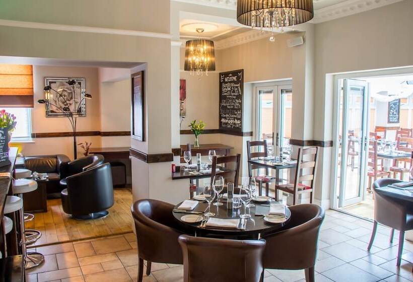 בית מלון כפרי A Park View