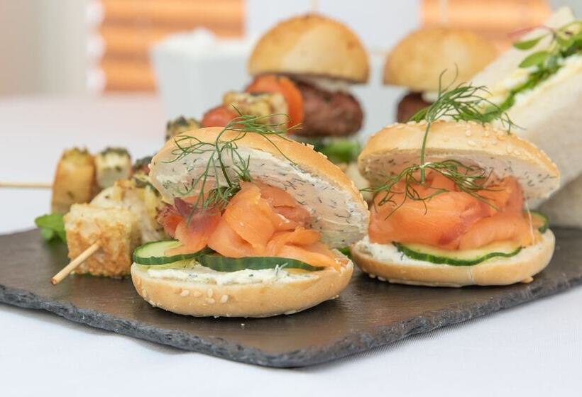 בית מלון כפרי A Park View