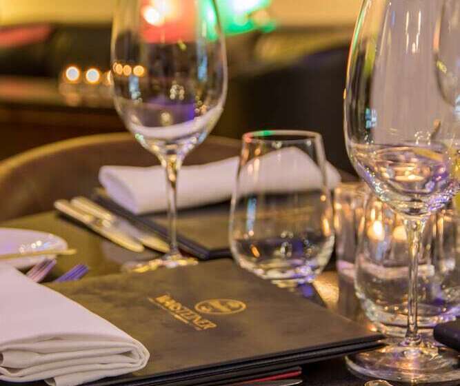 בית מלון כפרי A Park View