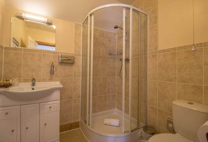 בית מלון כפרי A Park View