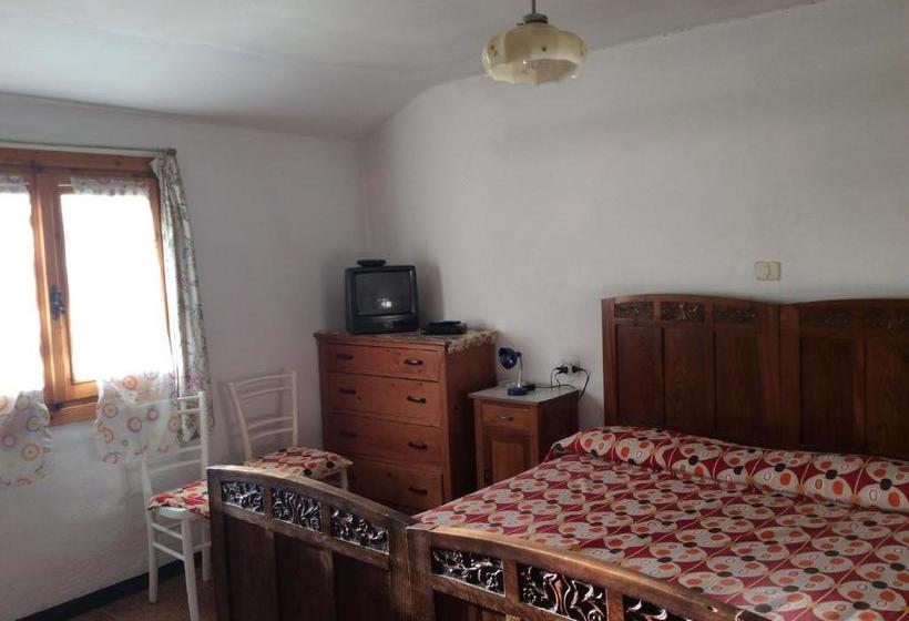 בית מלון כפרי Albergo Cervo