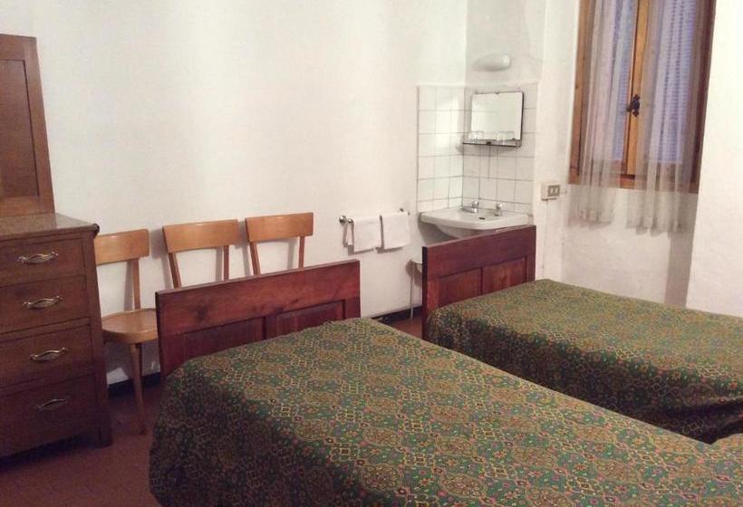 בית מלון כפרי Albergo Cervo