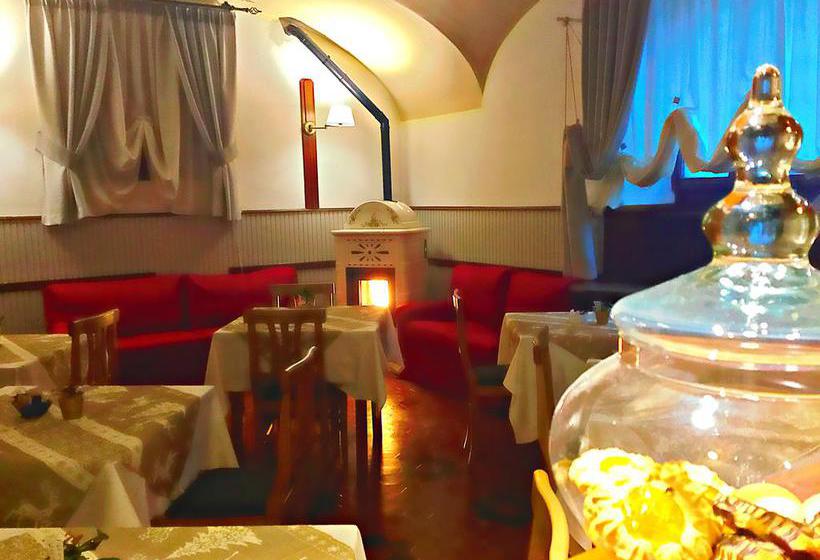 هتل Albergo Il Plistia