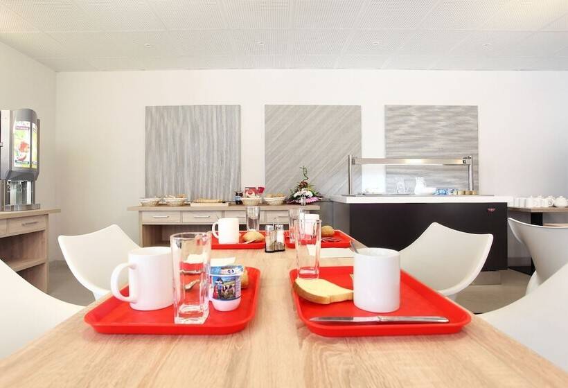 Отель Odalys City Marseille Le Dôme