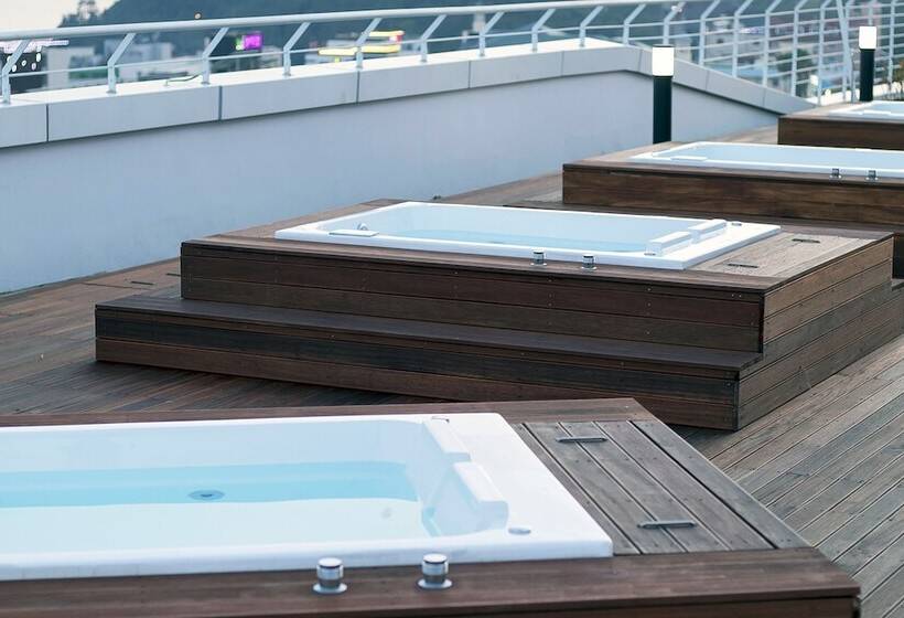 فندق Bridge Seogwipo