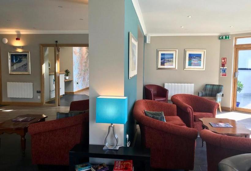 فندق Clan Macduff