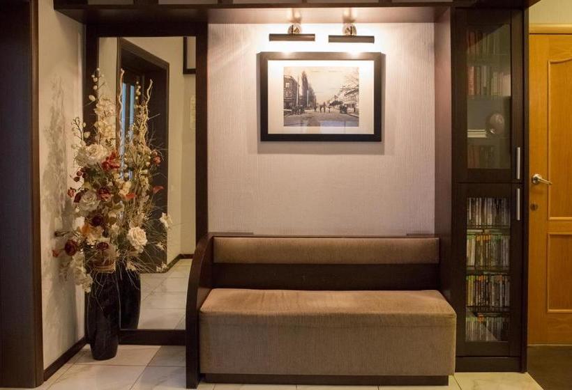 فندق Golden Coast