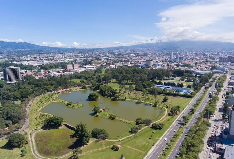 酒店 Holiday Inn   San Jose La Sabana, An Ihg