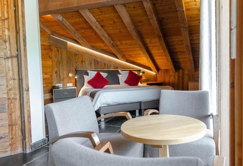 Отель Hôtel Alpina & Spa Restaurant Oxalis