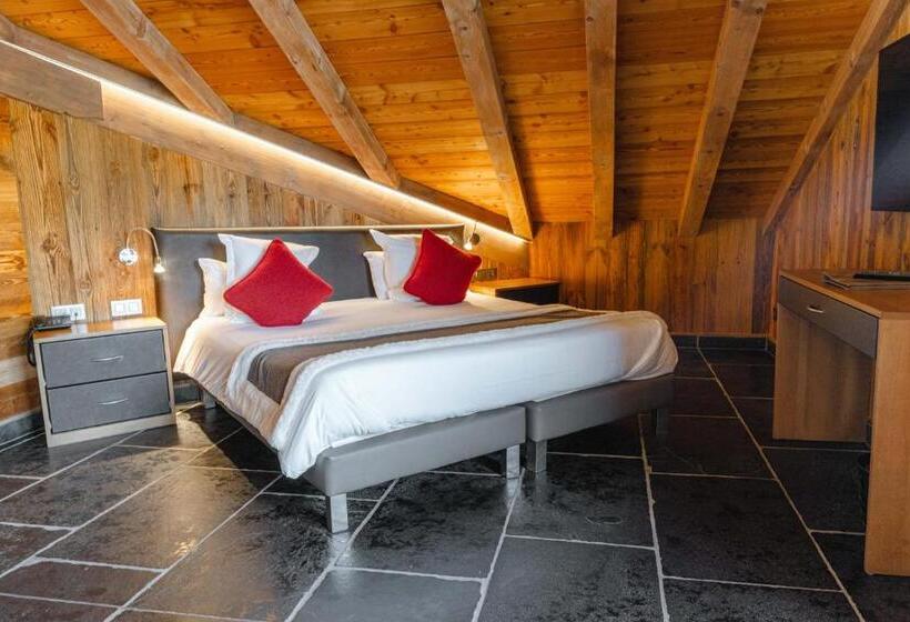 Отель Hôtel Alpina & Spa Restaurant Oxalis