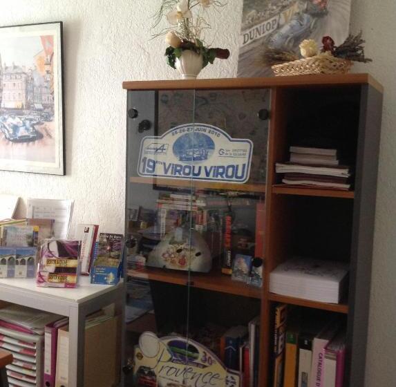 호텔 Hôtel Central