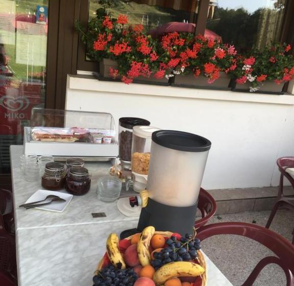 בית מלון כפרי Hôtel Les Skieurs