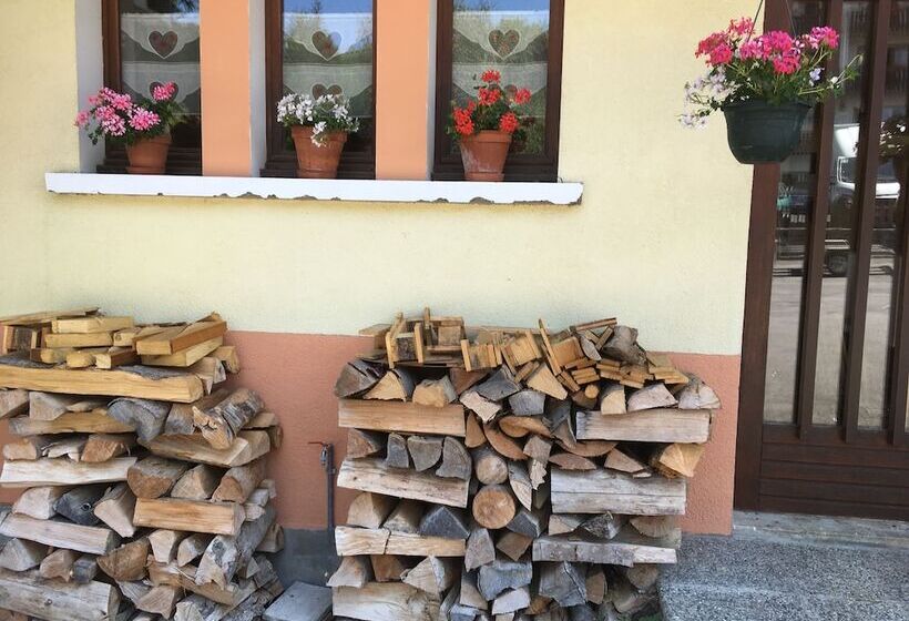 בית מלון כפרי Hôtel Les Skieurs