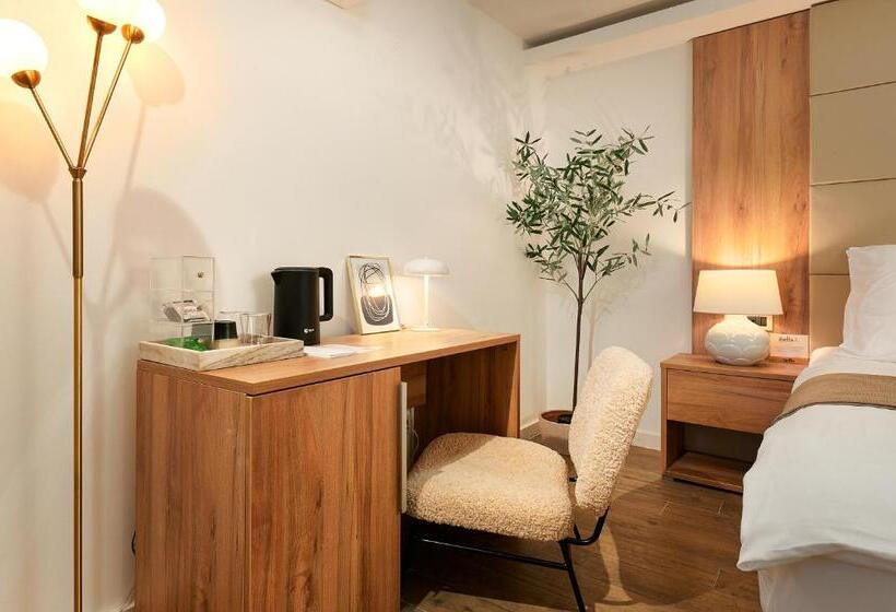 هتل Ibella Luxury Rooms