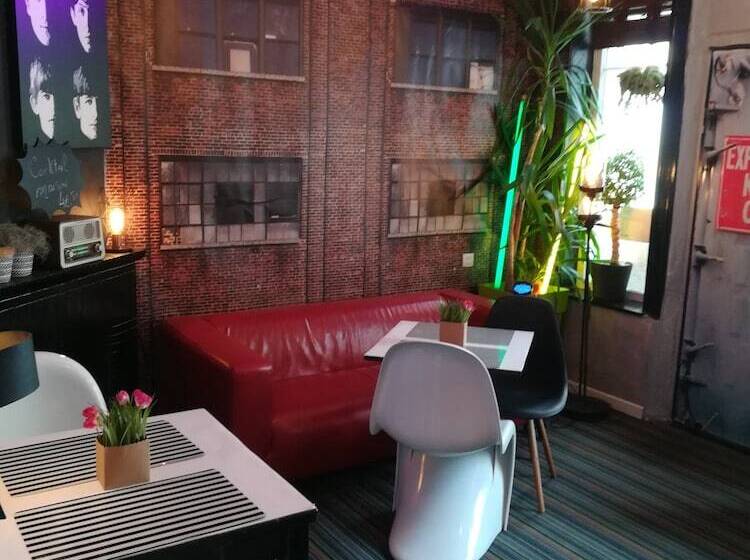 Отель Itsara Suites & Spa