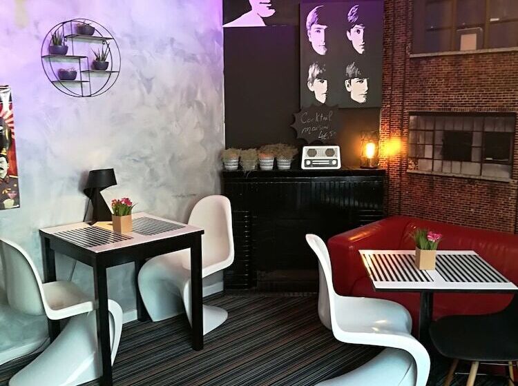 Отель Itsara Suites & Spa