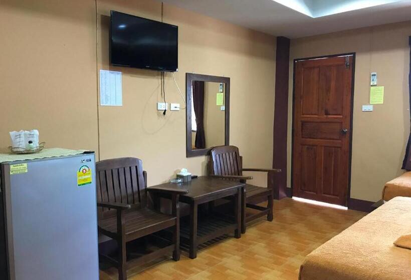 בית מלון כפרי Khwanruen Fishing Resort