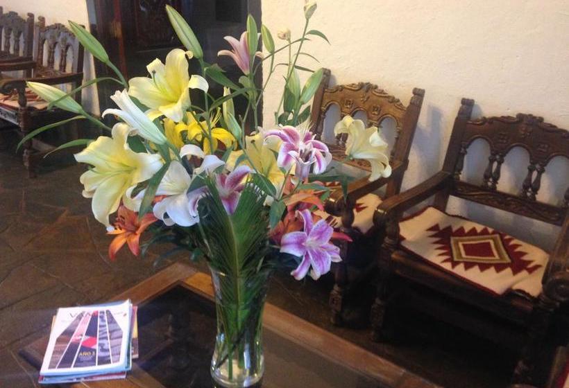 ホテル La Casona Monsante