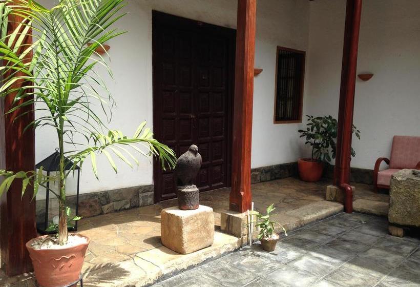 ホテル La Casona Monsante