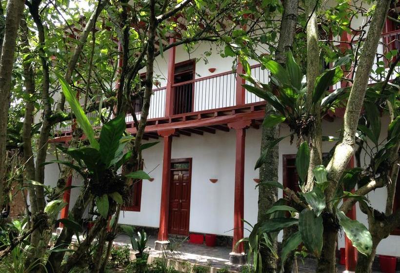 ホテル La Casona Monsante