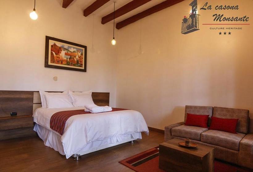 ホテル La Casona Monsante