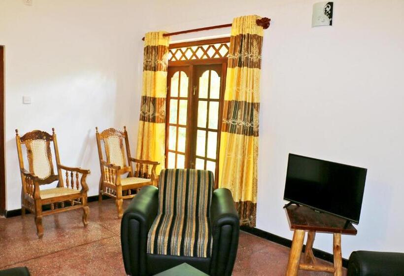 호텔 Lavish Eco Jungle