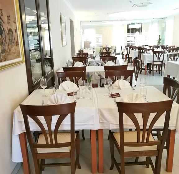 בית מלון כפרי Maroon