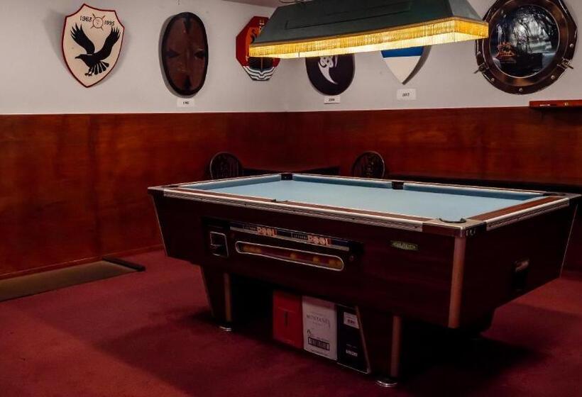 Отель Maryfield House