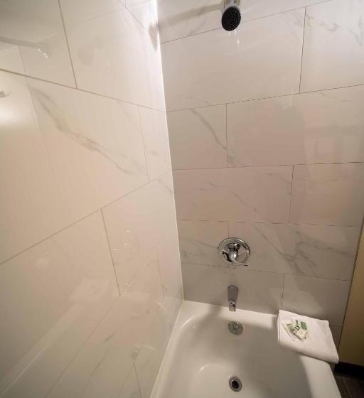 בית מלון כפרי Northern Lights Inn