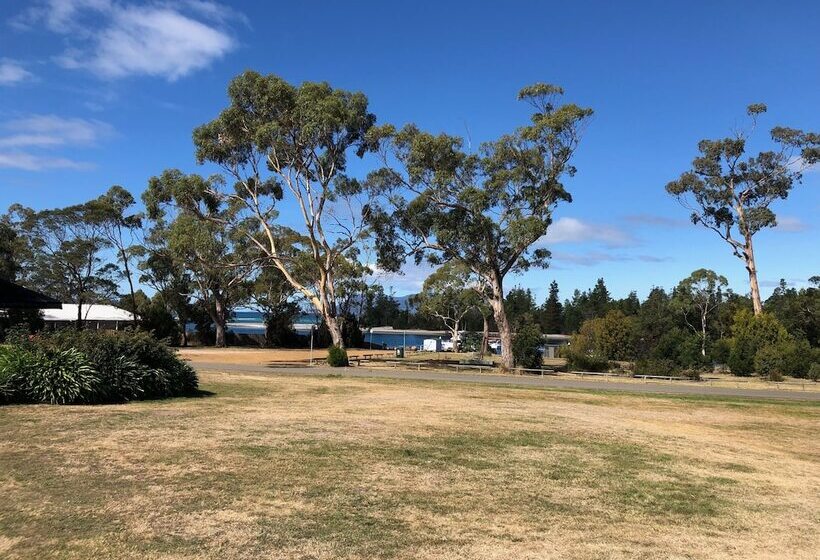 فندق Orford Blue Waters