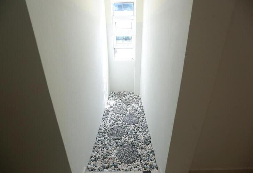 فندق Pantai Regal