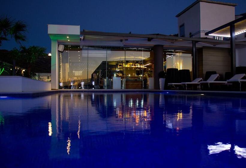 Regina City Hotel & Spa