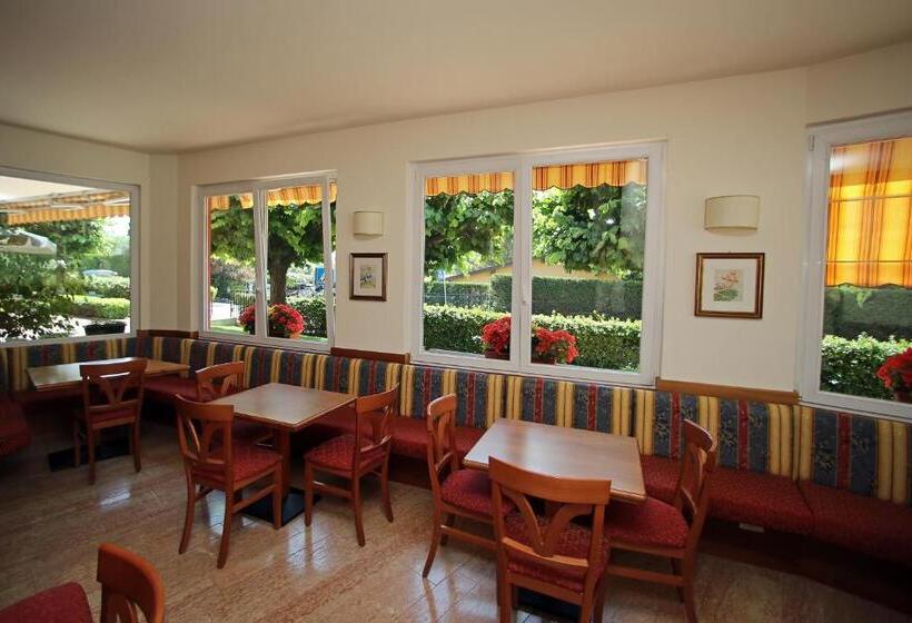 בית מלון כפרי San Vito