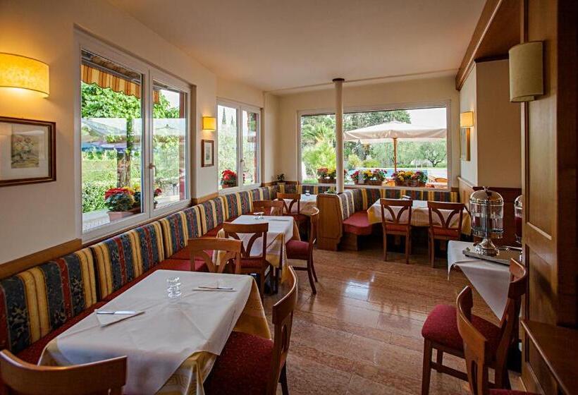 בית מלון כפרי San Vito