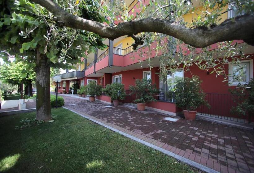 בית מלון כפרי San Vito