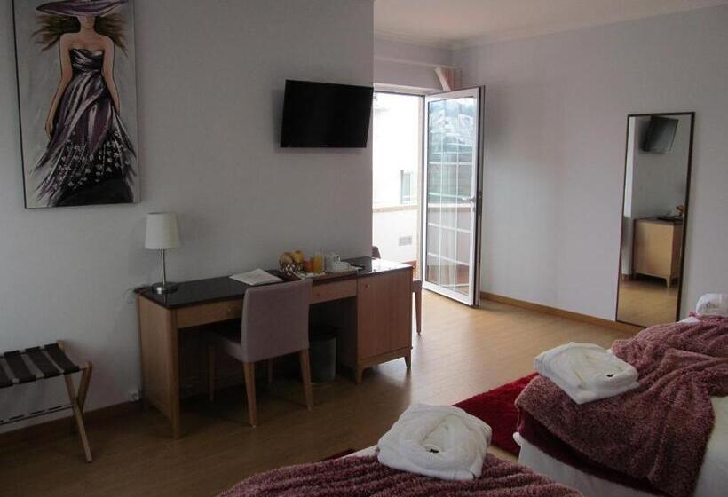 בית מלון כפרי Solar Da Capela