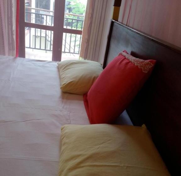 Отель Talalla Sea Anemone