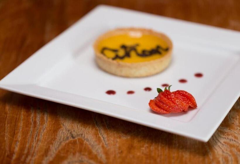 בית מלון כפרי The Bell