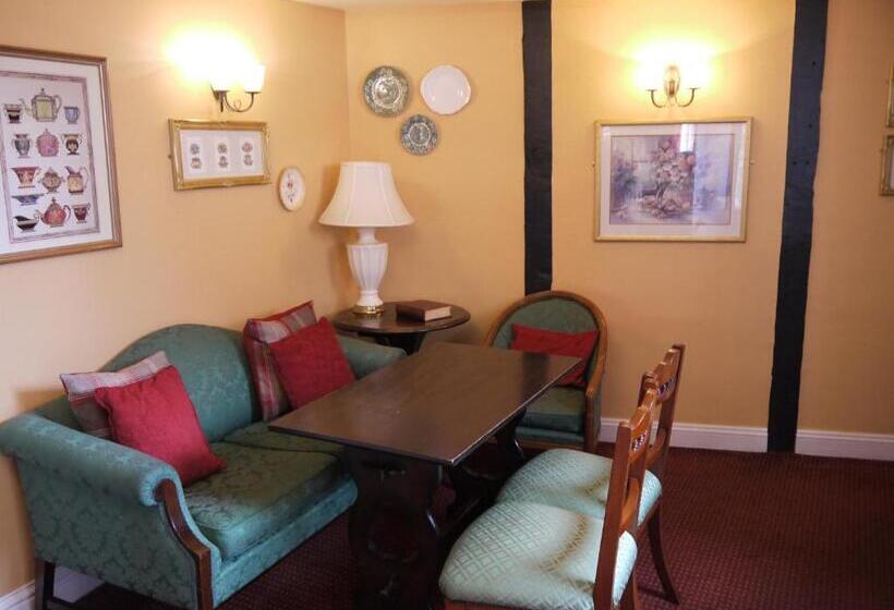 בית מלון כפרי The Bell