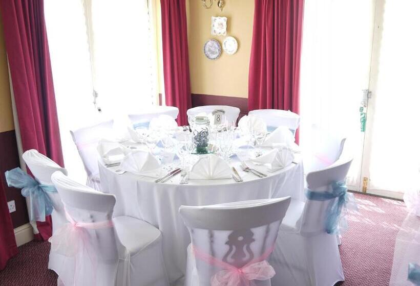 בית מלון כפרי The Bell