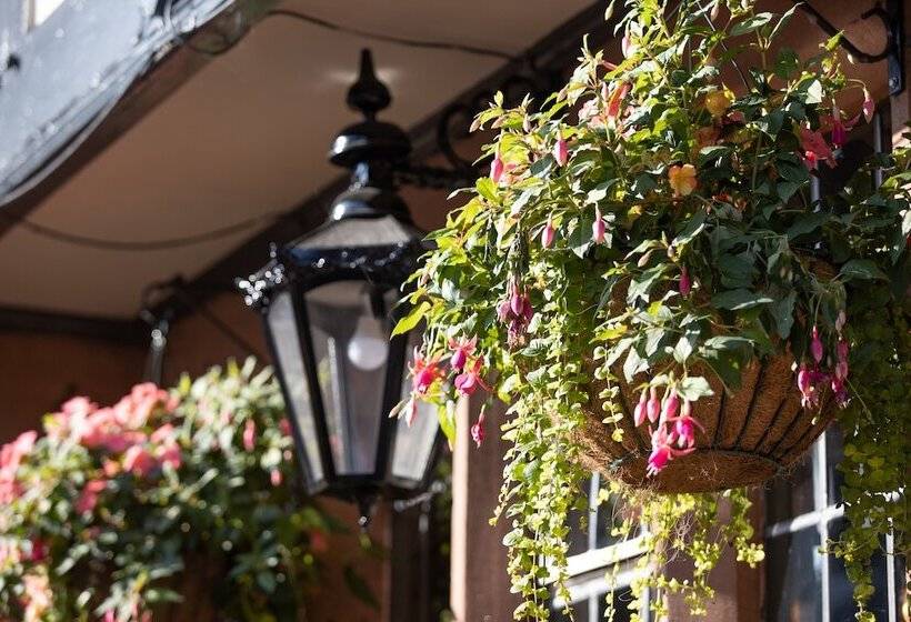 ホテル The Crosskeys