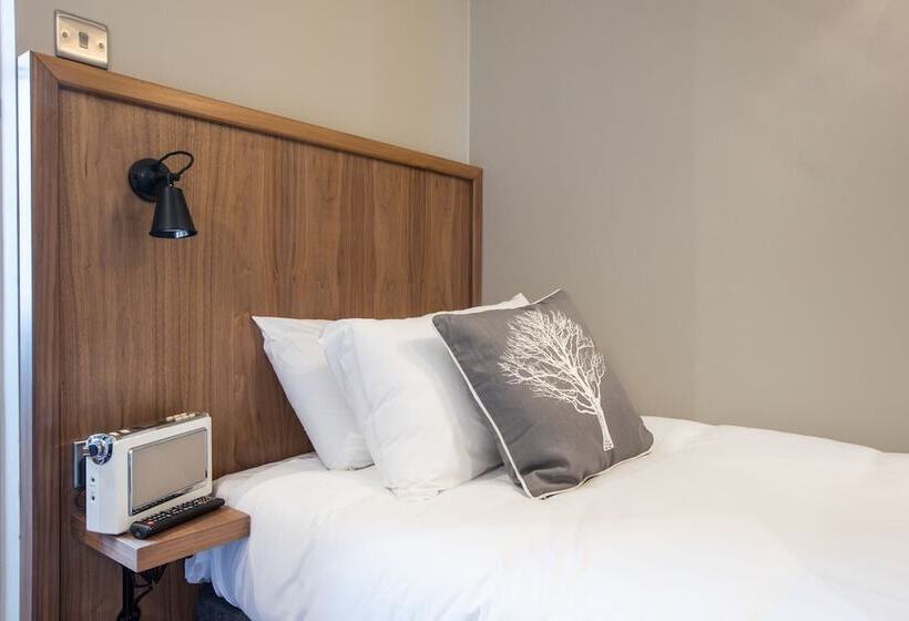 ホテル The Crosskeys