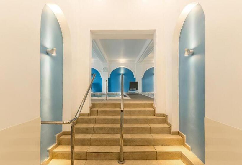 The Headland Hotel & Spa