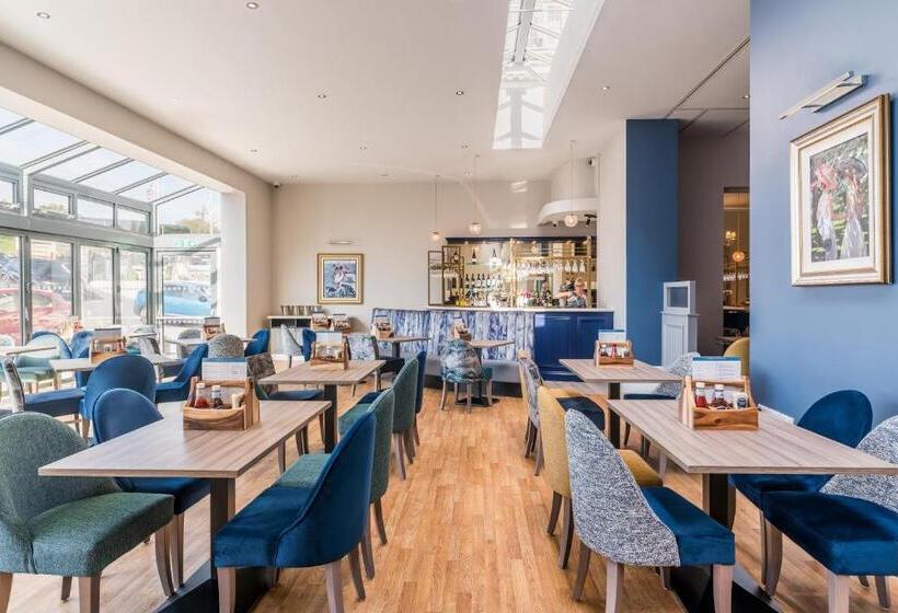 The Headland Hotel & Spa