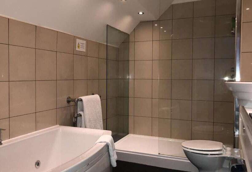 فندق The Townhouse Sutton