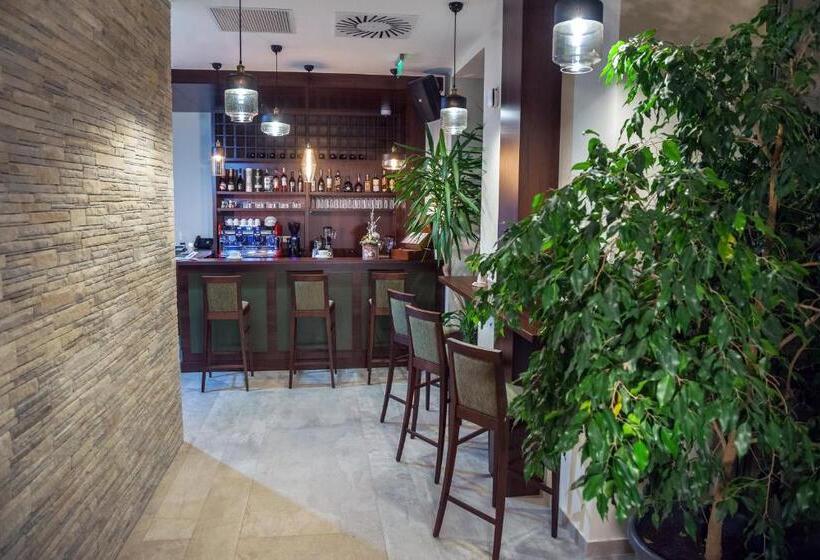 酒店 Victoria Bulevard