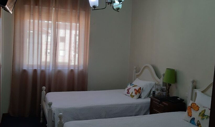 ホテル Vila Esteves